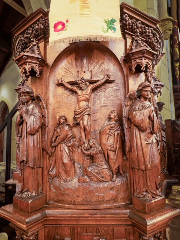 The Pulpit - The Crucifixion